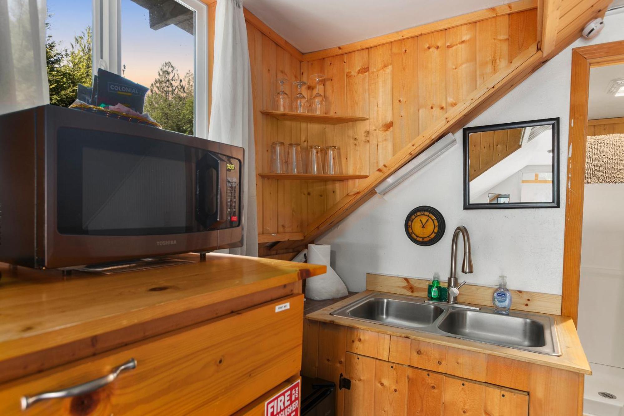 Robin Hood Village Resort Union Room photo
