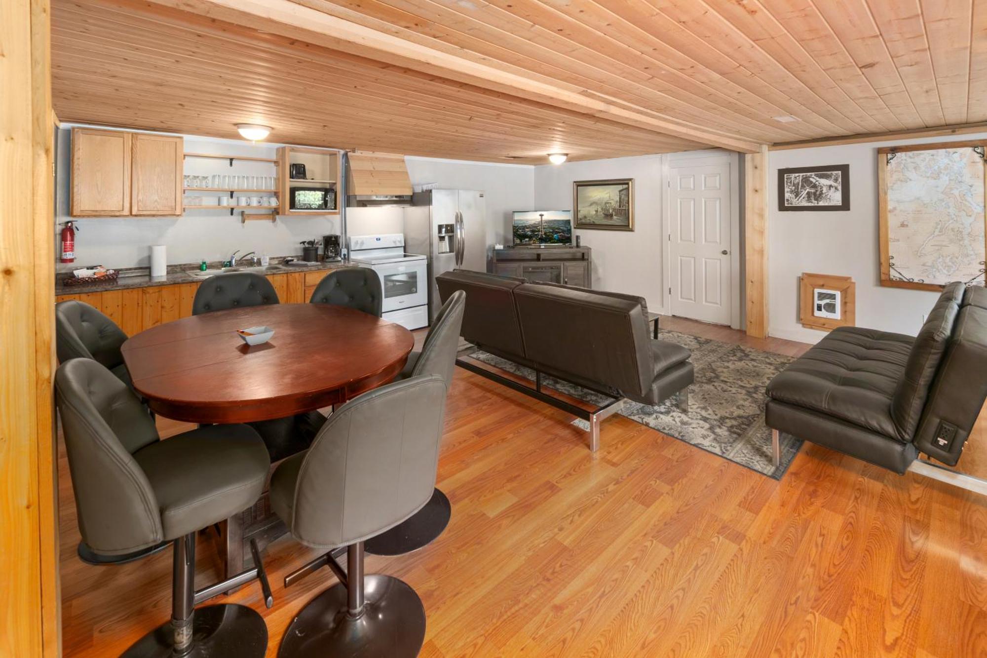 Robin Hood Village Resort Union Room photo