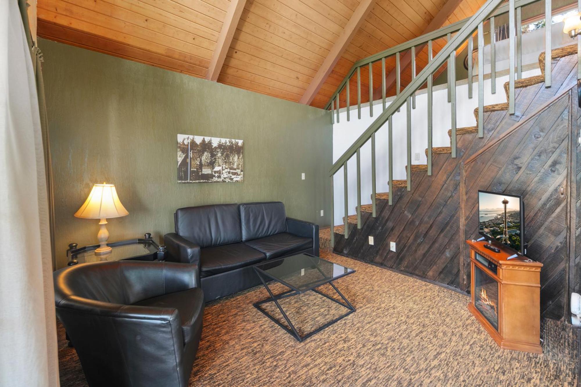 Robin Hood Village Resort Union Room photo